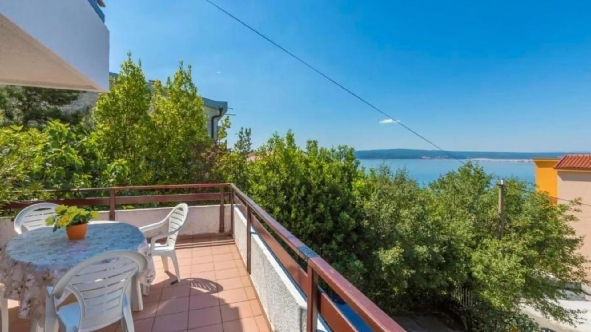 Appartement In Dramalj Mit Moebliertem Balkon Daire